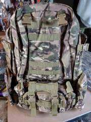 Rucksack Multicam, sehr groß, ca. 50 x 35 x 20 cm Innenraum, plus 3 extra Aussentaschen