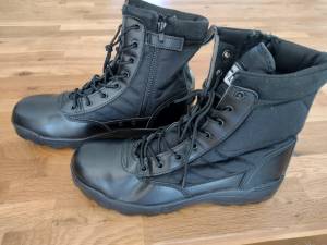 Kampfstiefel schwarz und sandfarben, Größen 39-46, für Großabnehmer / Großhandel