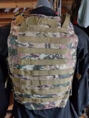 Plattenträger / Taktische Weste, große Ausführung, Multicam, mit 3 extra Taschen