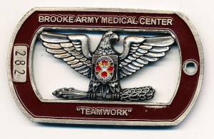 Coin US Army Brooke Army Medical Center Commander, 60 x 36 mm