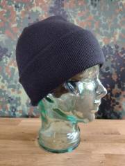 Wintermützen schwarz / dunkel oliv / hell oliv