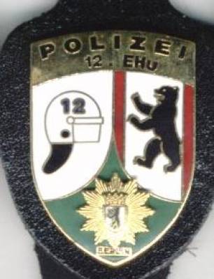 Brustanhänger Polizei Berlin 12. Einsatzhundertschaft