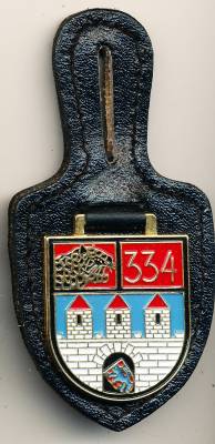 Pocket Badge Armor Battalion 334 CELLE, painted, no hallmark