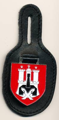 Pocket Badge Armored Artillery Battalion 75 HAMBURG, painted, no hallmark