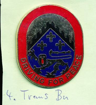 Unit Crest 4th Transportation Battalion, clutchback, G23