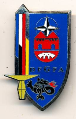 Brustanhänger NATO DFGFA Deutsch-Französische Brigade Division Salamandre